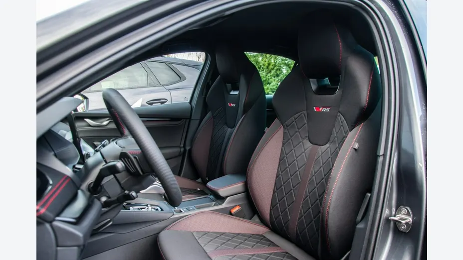 SKODA Octavia -