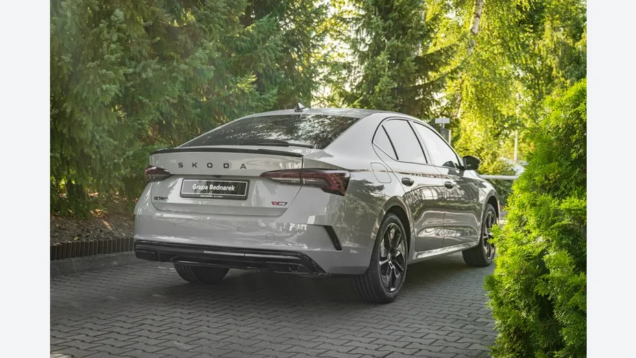 SKODA Octavia -