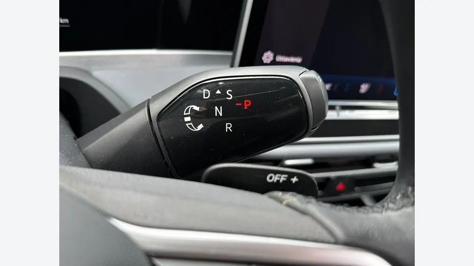 VOLKSWAGEN Passat -