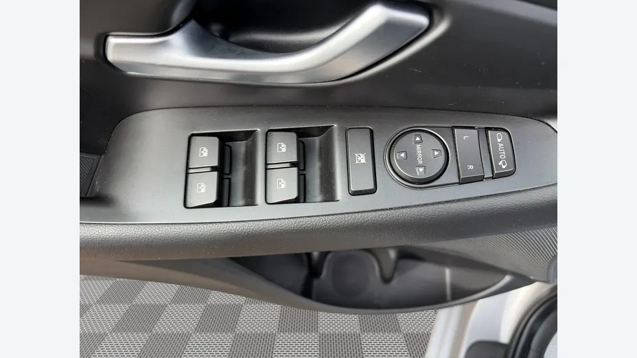 HYUNDAI i30 -