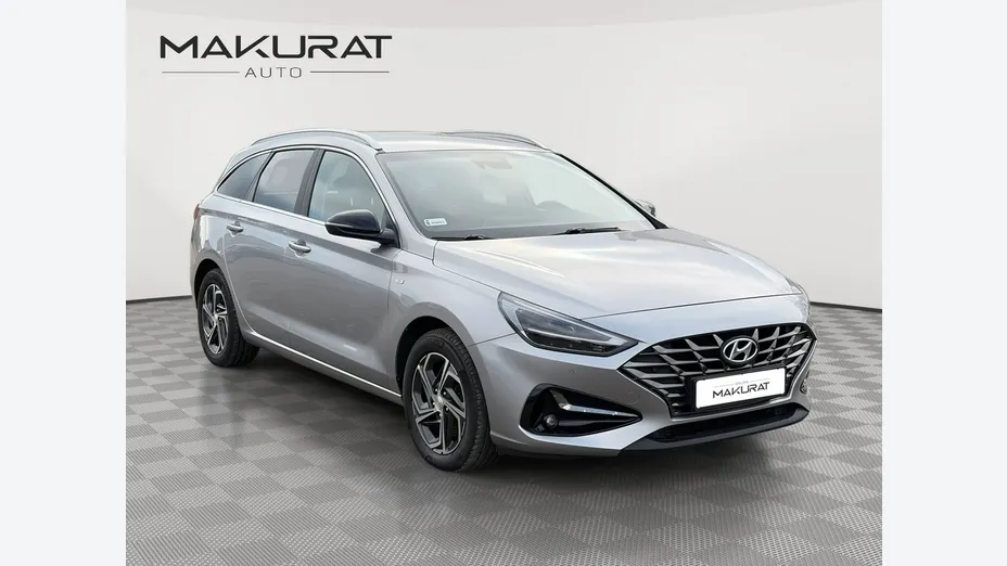 HYUNDAI i30 -