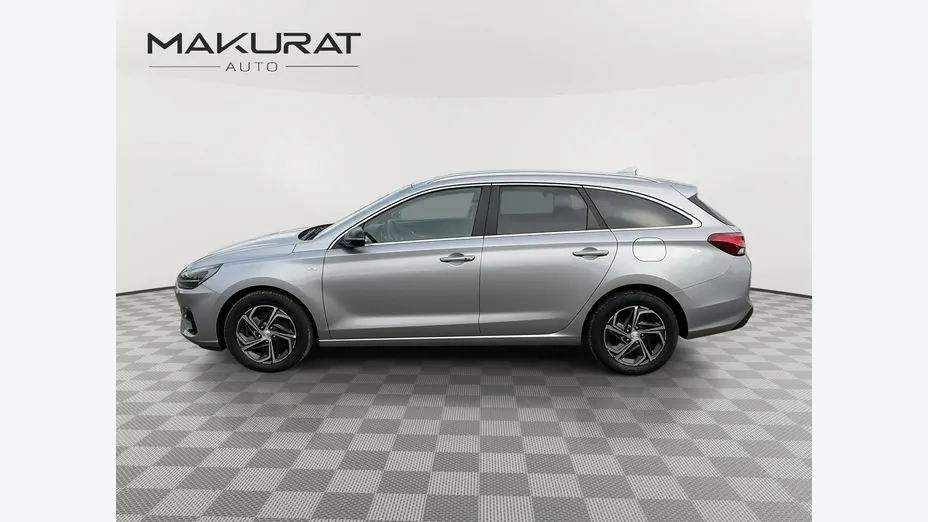 HYUNDAI i30 -