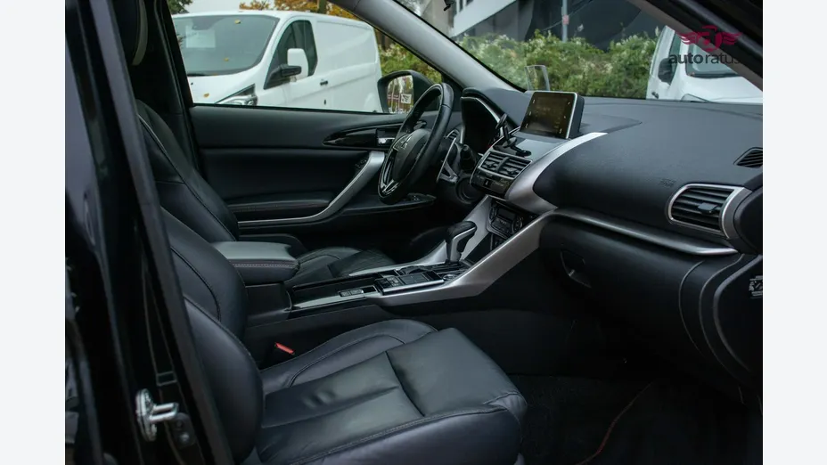 MITSUBISHI Eclipse Cross -