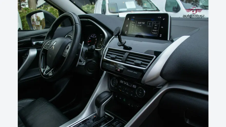 MITSUBISHI Eclipse Cross -