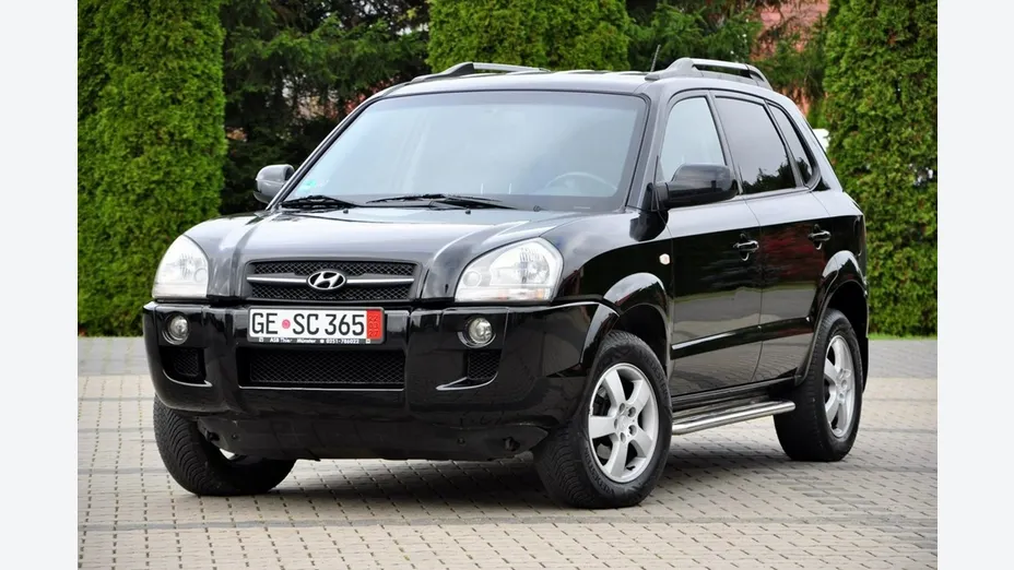 HYUNDAI Tucson -