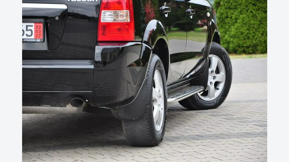 HYUNDAI Tucson -
