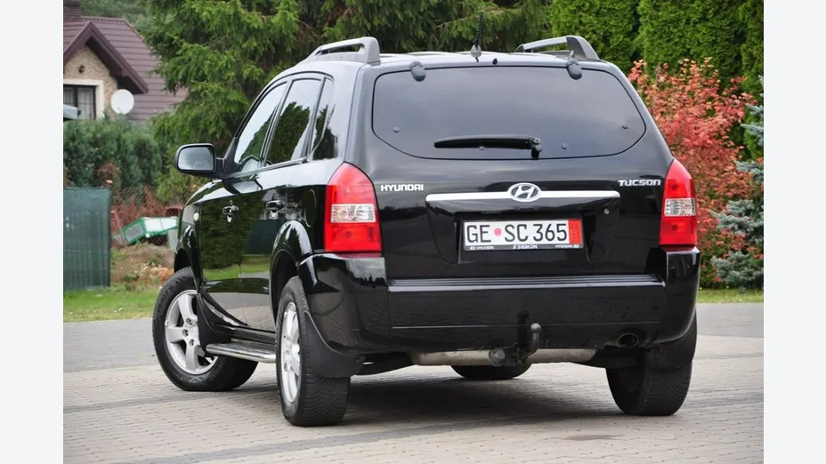 HYUNDAI Tucson -