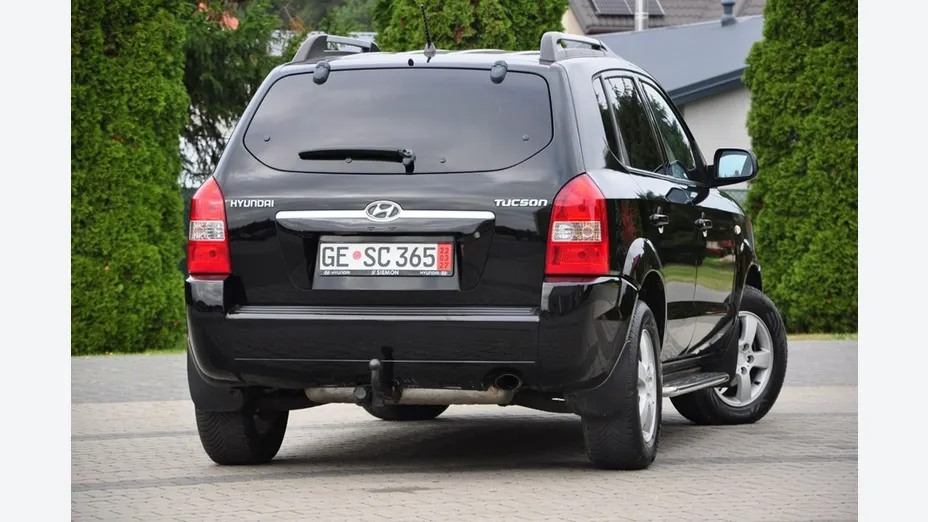 HYUNDAI Tucson -