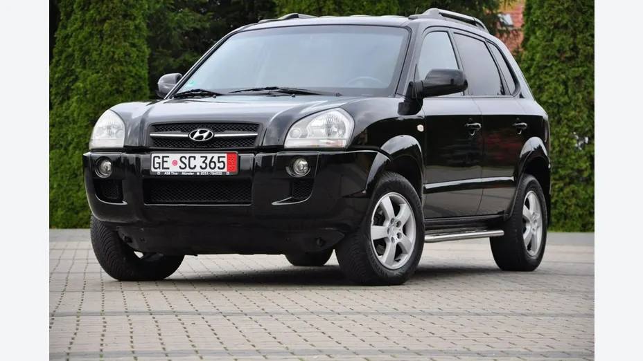 HYUNDAI Tucson -