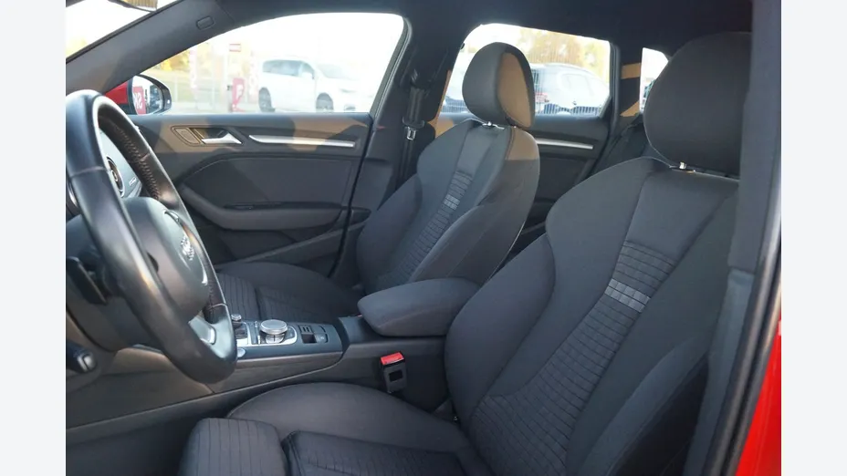 AUDI A3 Sportback -