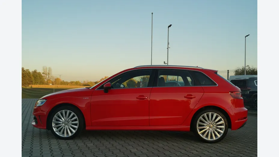 AUDI A3 Sportback -