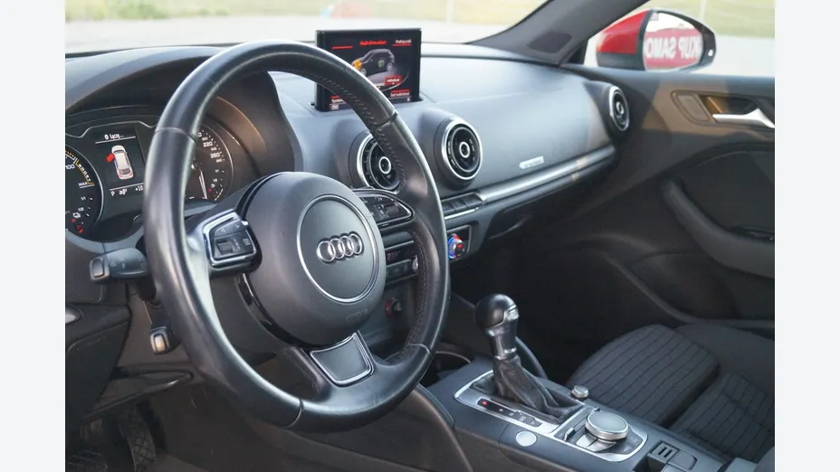 AUDI A3 Sportback -