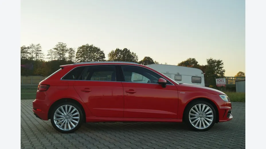 AUDI A3 Sportback -