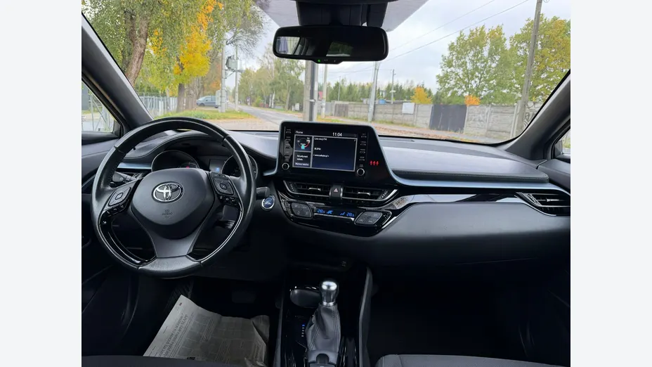TOYOTA C-HR -