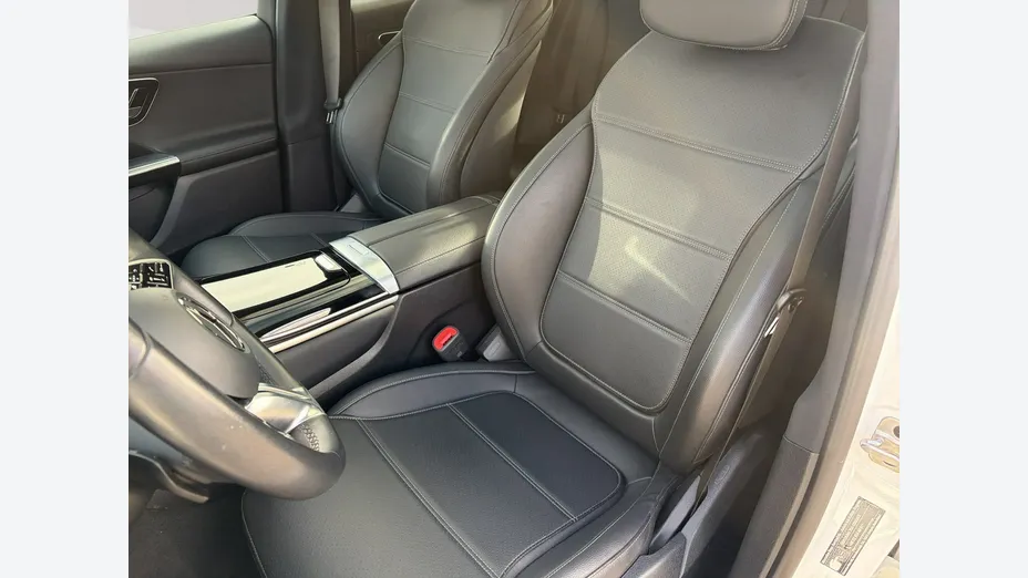 MERCEDES-BENZ GLC -