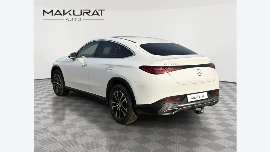 MERCEDES-BENZ GLC -