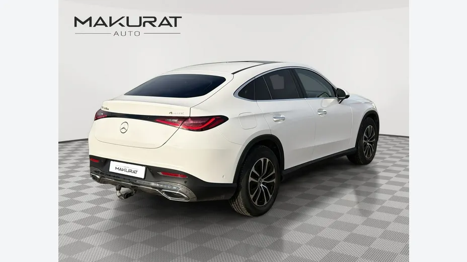 MERCEDES-BENZ GLC -