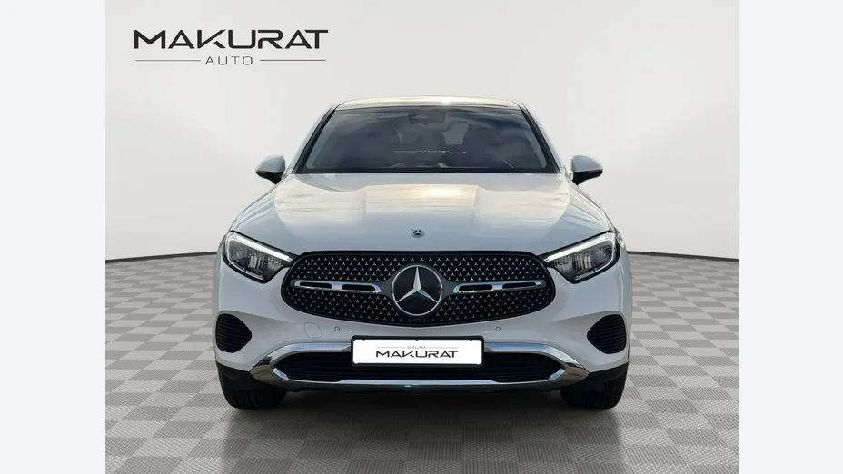 MERCEDES-BENZ GLC -