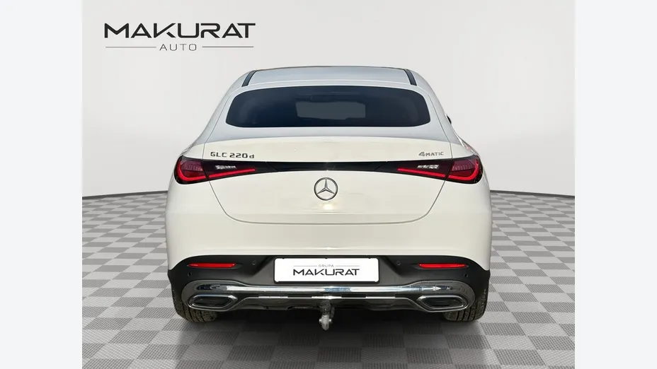MERCEDES-BENZ GLC -