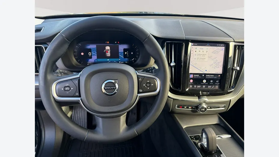 VOLVO XC60 -