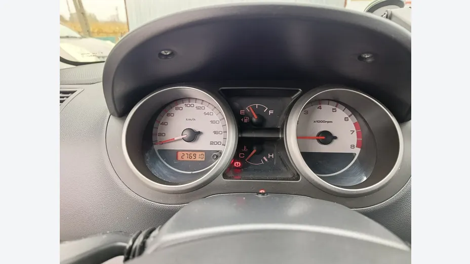SUZUKI Ignis -