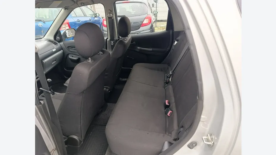 SUZUKI Ignis -