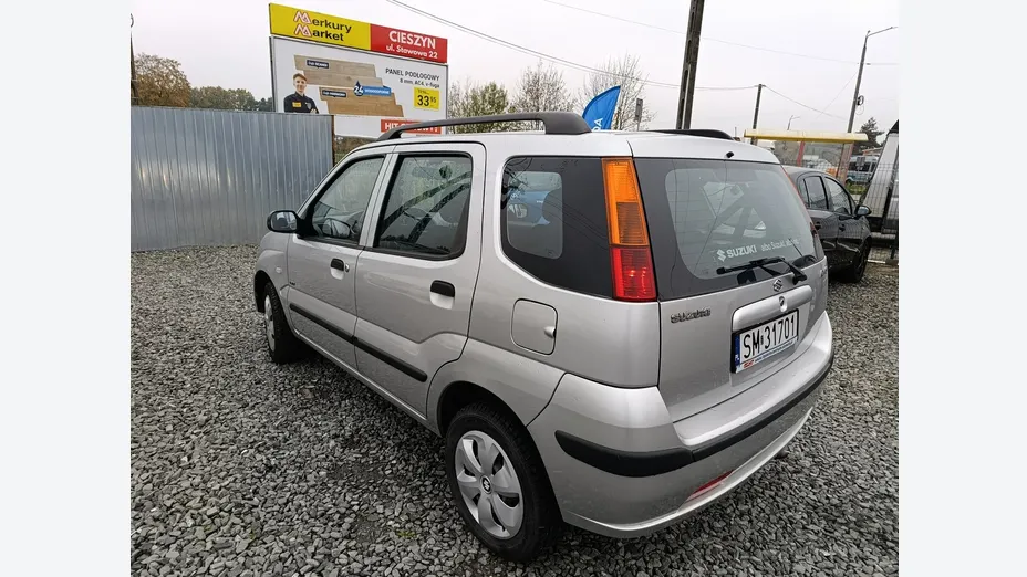 SUZUKI Ignis -