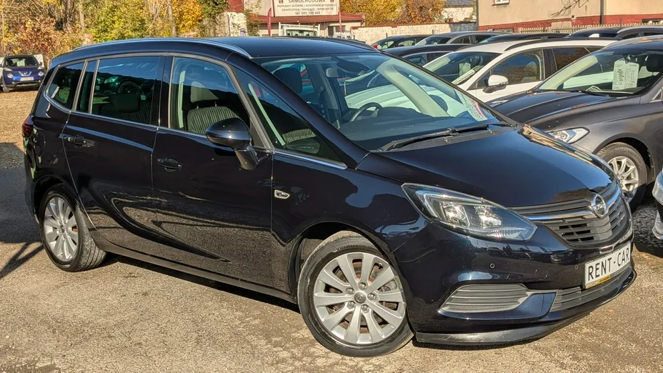 OPEL Zafira -