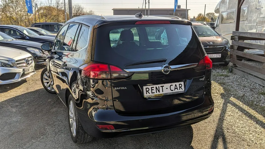 OPEL Zafira -