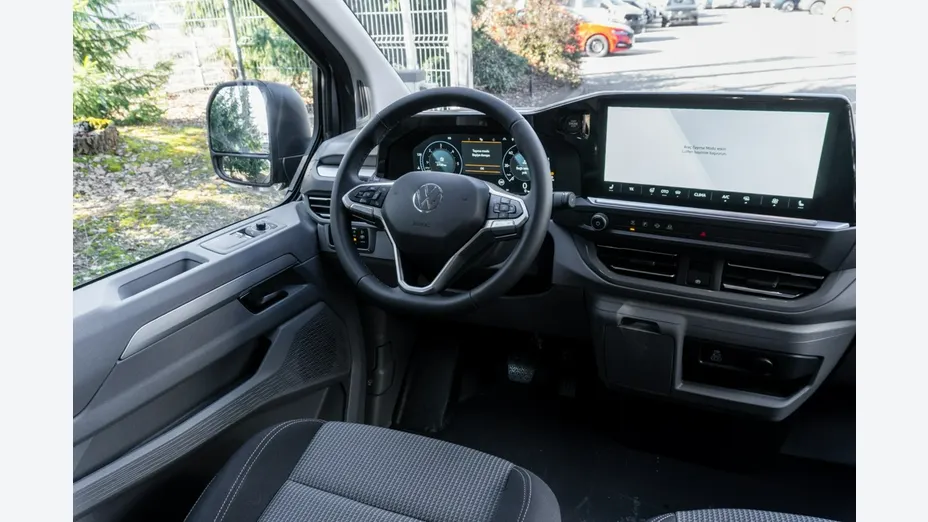 VOLKSWAGEN Transporter -