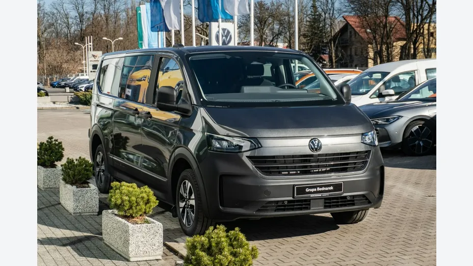 VOLKSWAGEN Transporter -