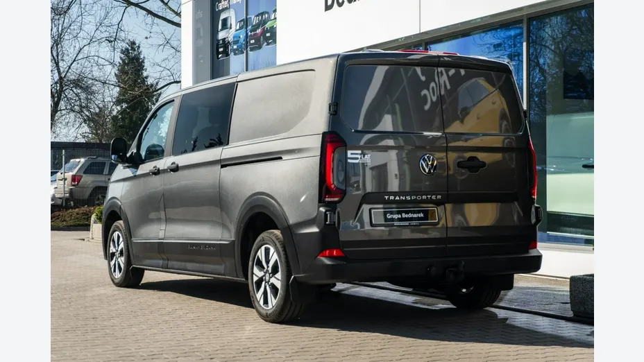 VOLKSWAGEN Transporter -