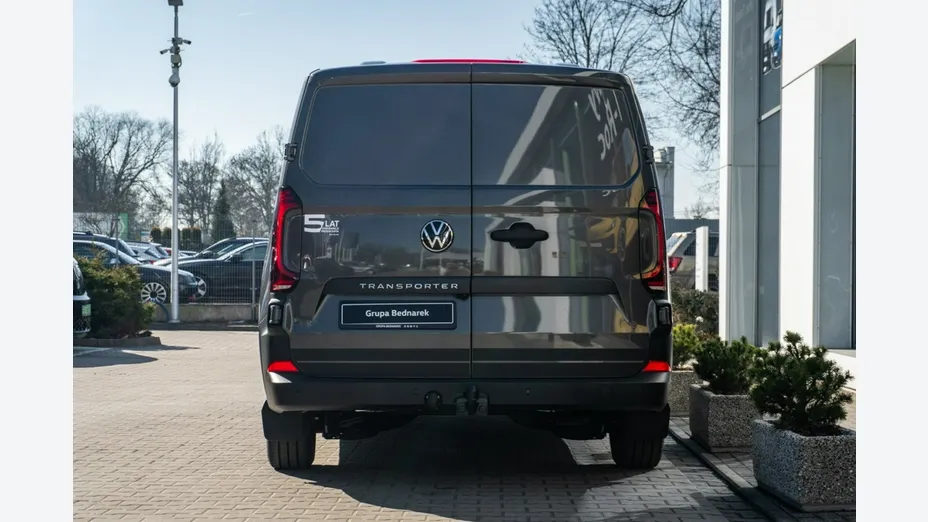 VOLKSWAGEN Transporter -