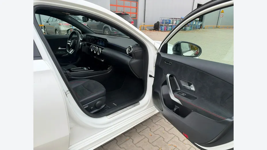 MERCEDES-BENZ A Klasa -