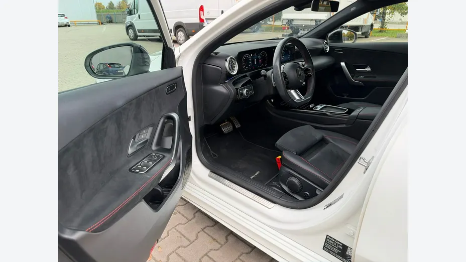 MERCEDES-BENZ A Klasa -