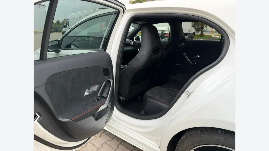 MERCEDES-BENZ A Klasa -