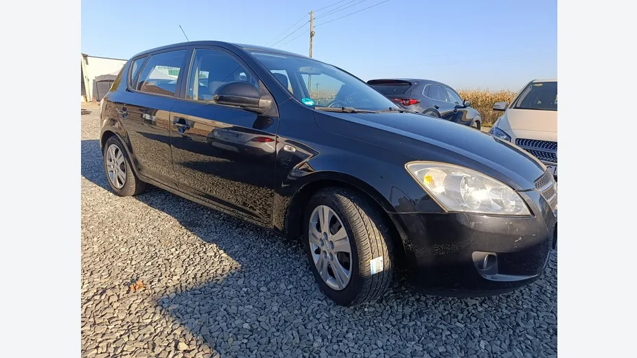 KIA Cee'd -