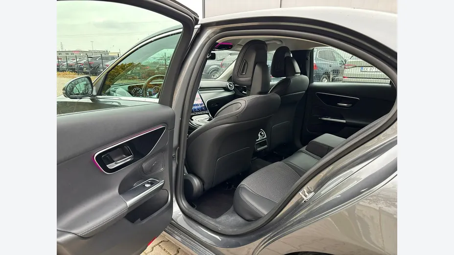 MERCEDES-BENZ C Klasa -