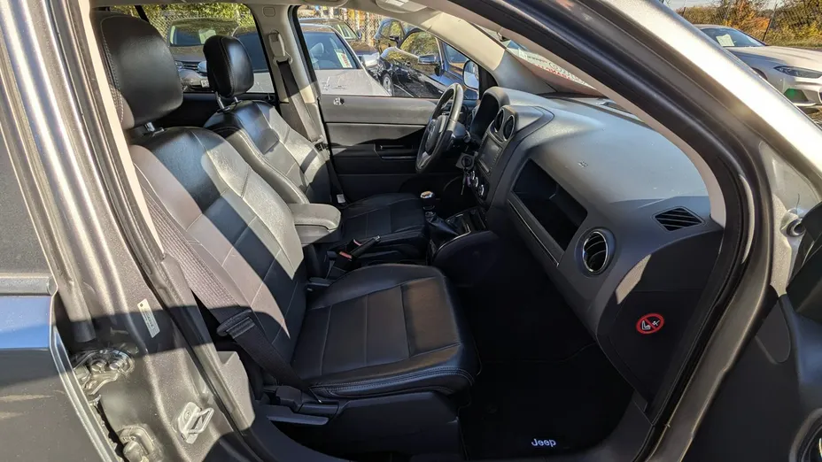 JEEP Compass -