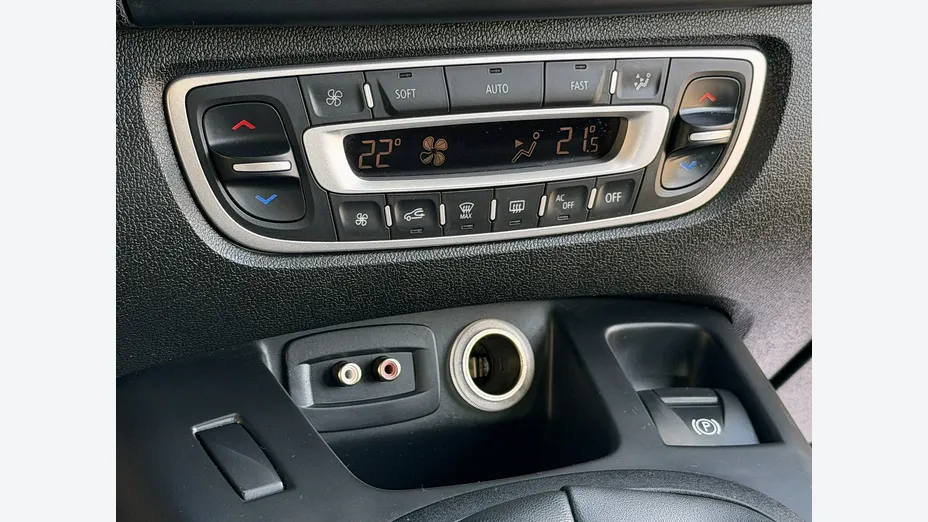 RENAULT Grand Scenic -