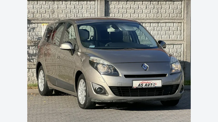 RENAULT Grand Scenic -