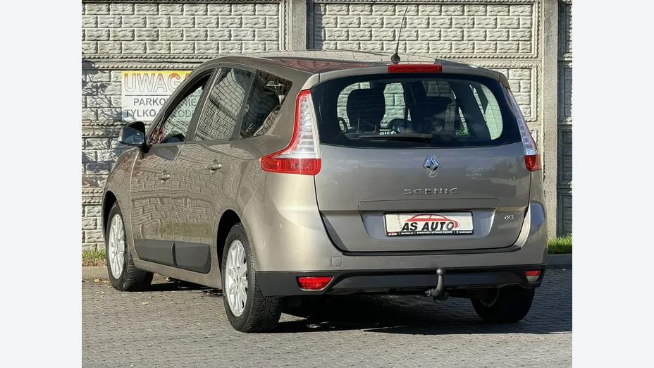 RENAULT Grand Scenic -