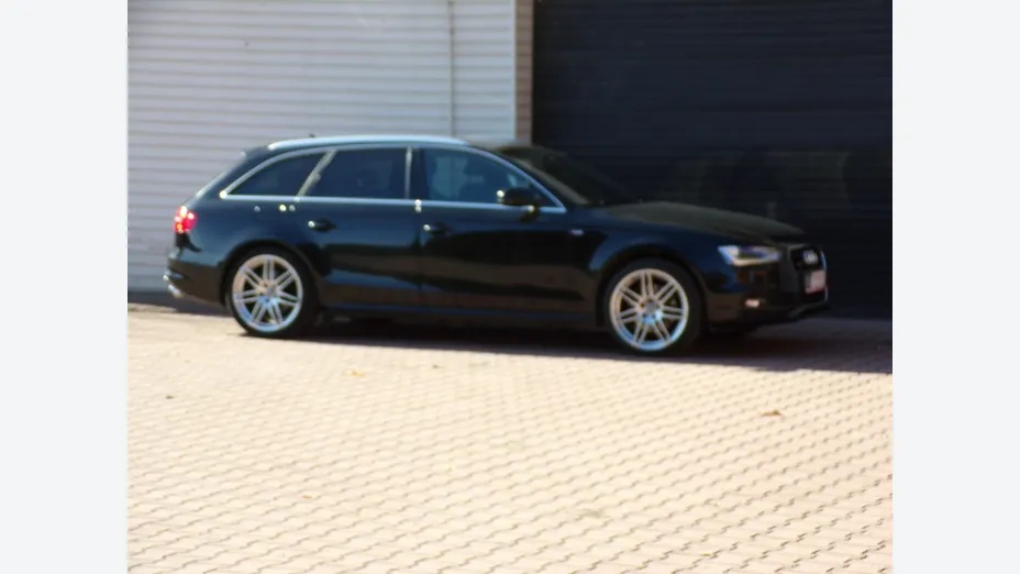 AUDI A4 Avant -