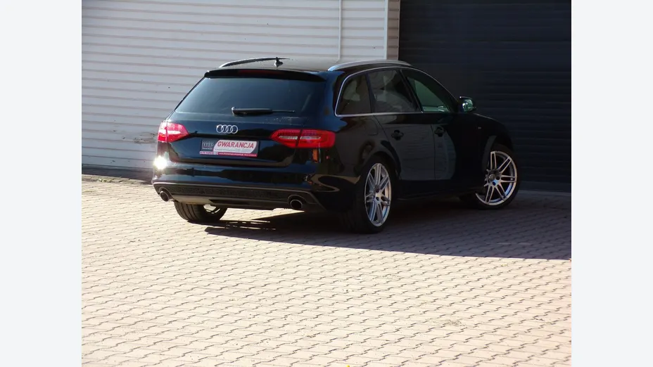 AUDI A4 Avant -