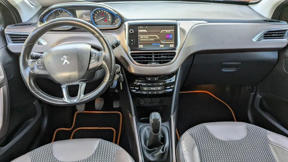 PEUGEOT 2008 -