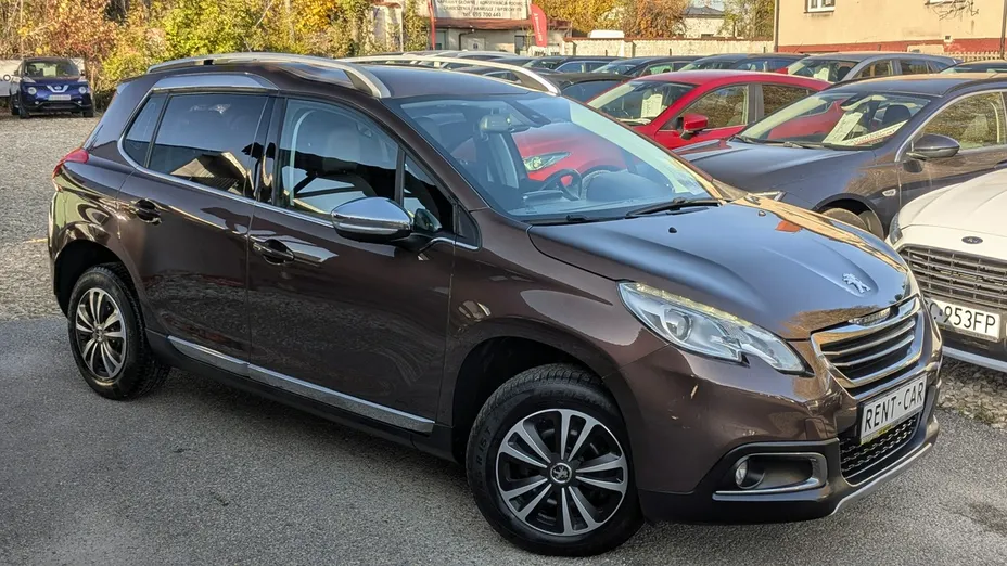 PEUGEOT 2008 -