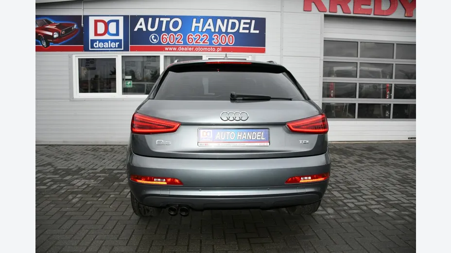 AUDI Q3 -