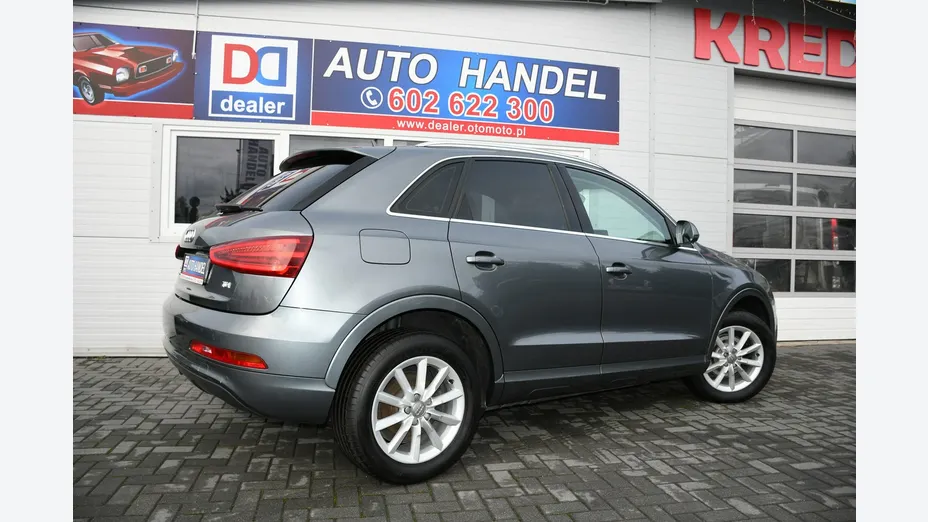 AUDI Q3 -