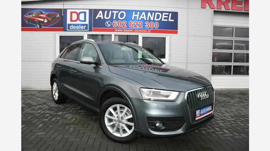 AUDI Q3 -