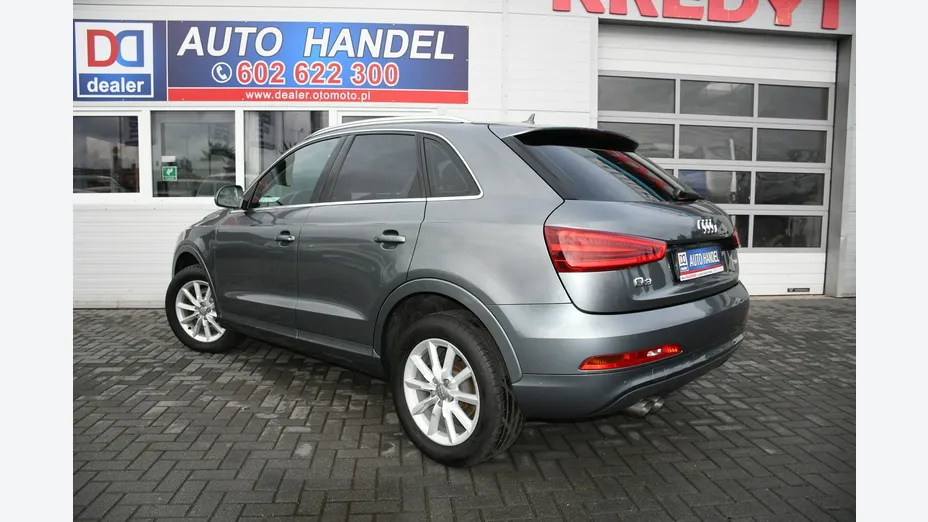 AUDI Q3 -